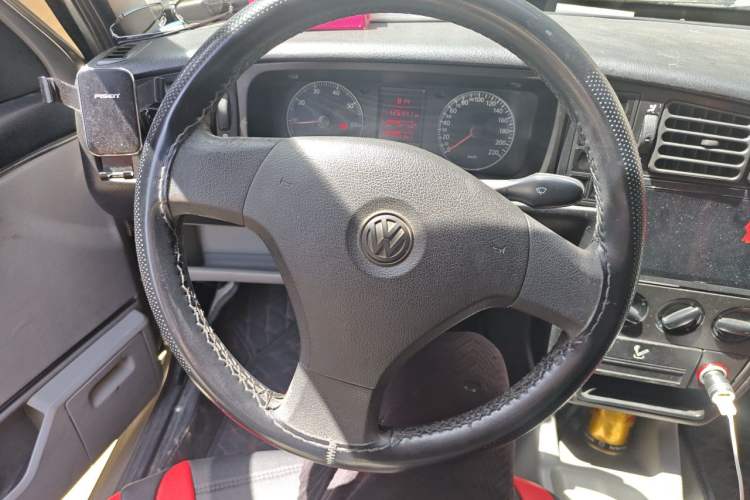 Used Volkswagen Jetta 2010 1.6L Partner Steering Wheel