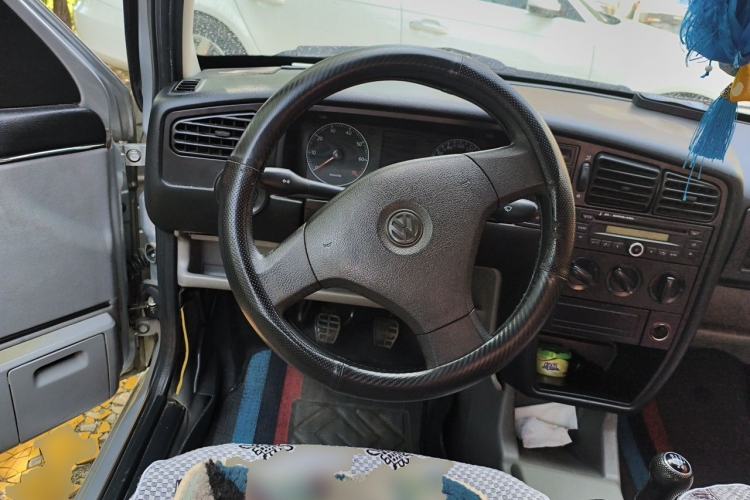 Used Volkswagen Jetta 2010 1.6L Partner Steering Wheel