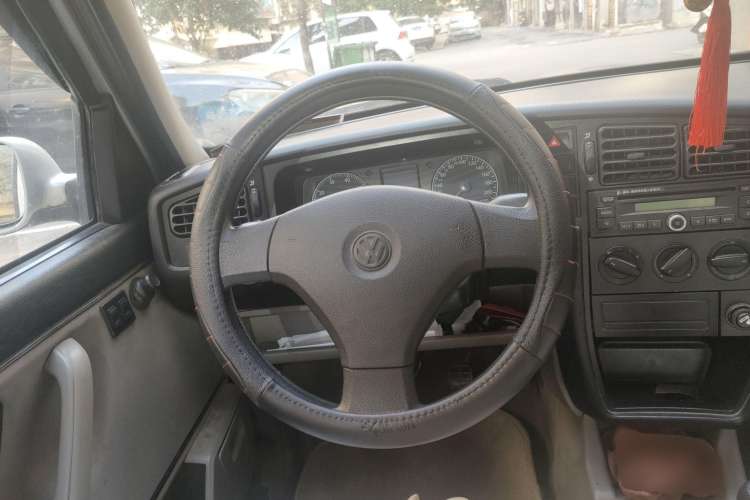 Used Volkswagen Jetta 2010 1.6L Partner Steering Wheel