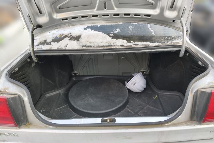 Used Volkswagen Jetta 2010 1.6L Vanguard Trunk