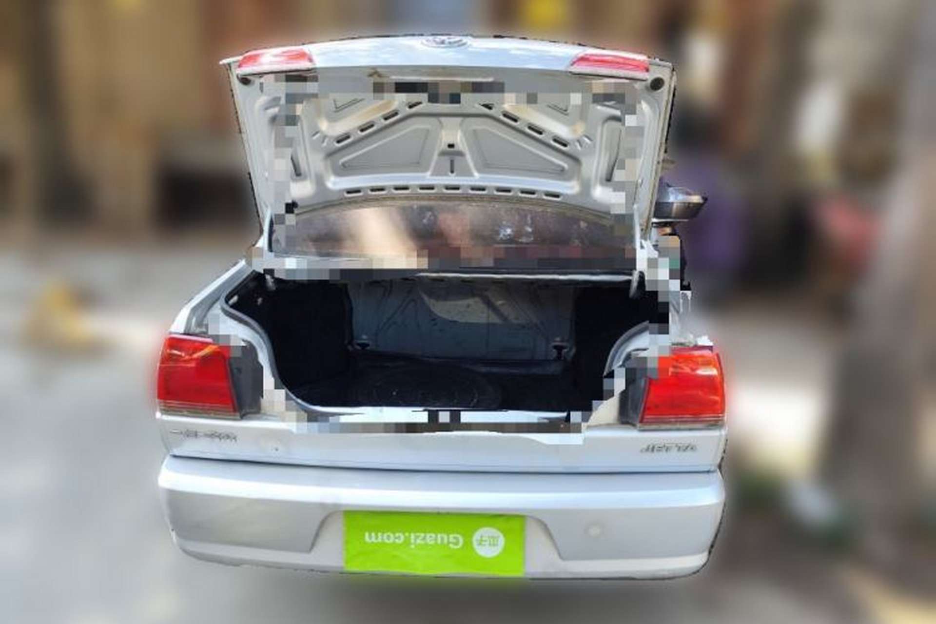 Used Volkswagen Jetta 2010 1.6L Partner Trunk