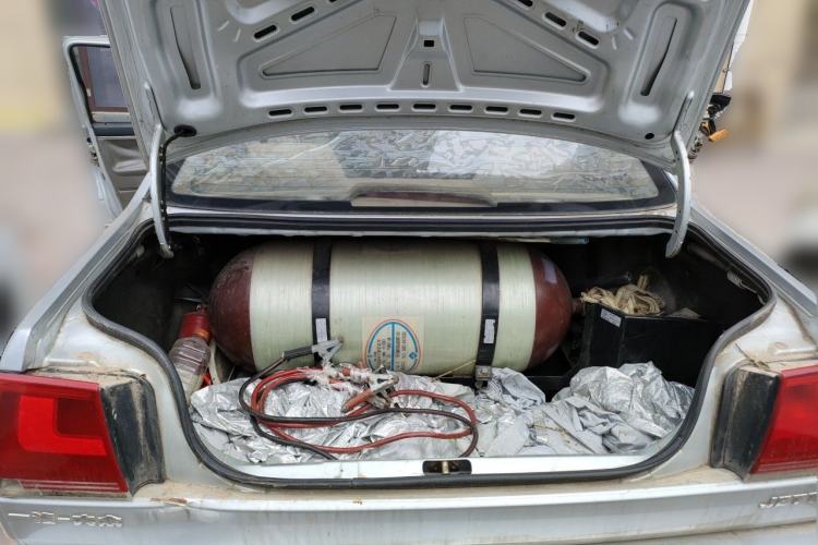 Used Volkswagen Jetta 2010 1.6L Partner Trunk