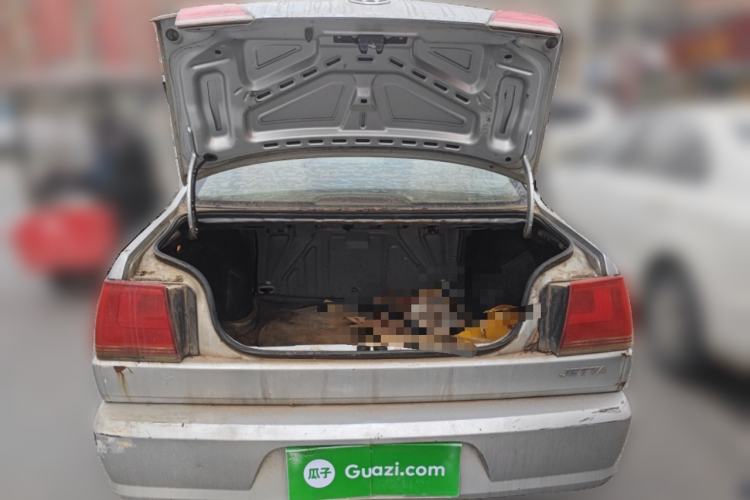 Used Volkswagen Jetta 2010 1.6L Vanguard Trunk