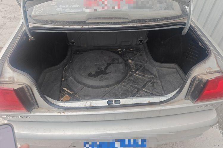 Used Volkswagen Jetta 2010 1.6L Partner Trunk