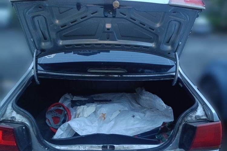 Used Volkswagen Jetta 2010 1.6L Partner Trunk