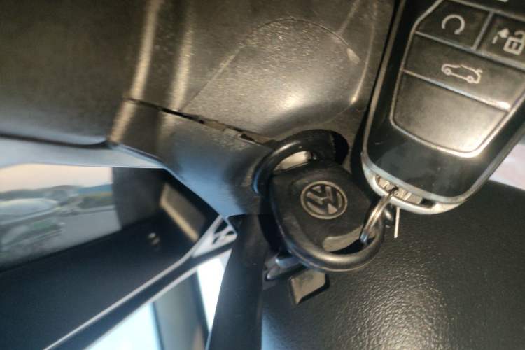 Used Volkswagen Jetta 2010 1.6L Partner Vehicle Key