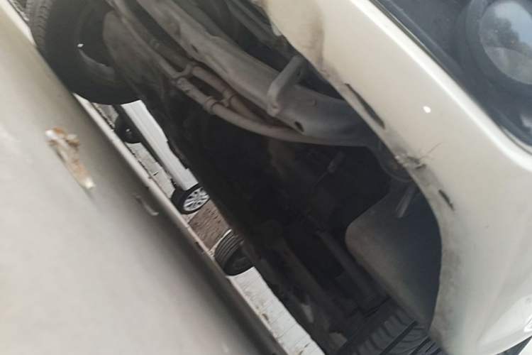 Used Volkswagen Jetta 2010 1.6L Vanguard Chassis Front