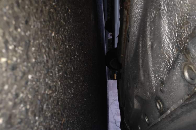 Used Volkswagen Jetta 2010 1.6L Vanguard Chassis Front Left