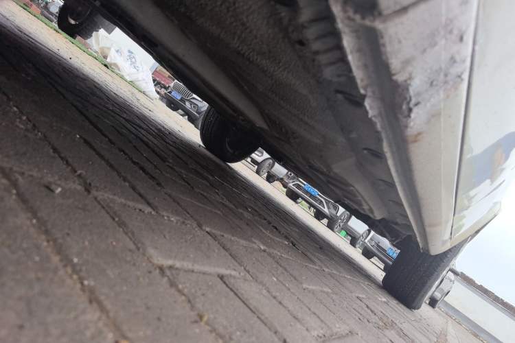 Used Volkswagen Jetta 2010 1.6L Partner Chassis Front Left