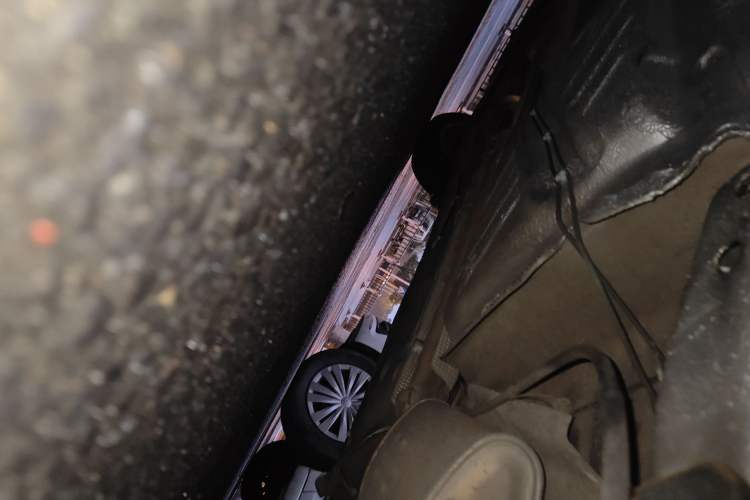 Used Volkswagen Jetta 2010 1.6L Vanguard Chassis Rear Left