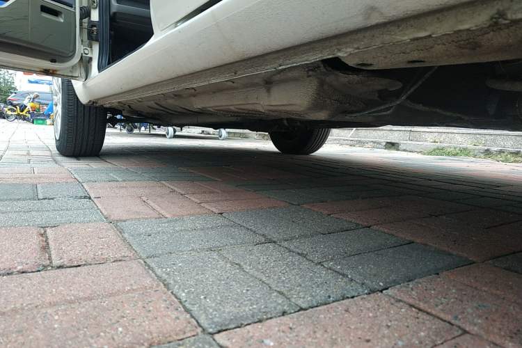 Used Volkswagen Jetta 2010 1.6L Partner Chassis Rear Left