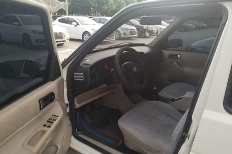 Used Volkswagen Jetta 2010 1.6L Vanguard Driver Seat