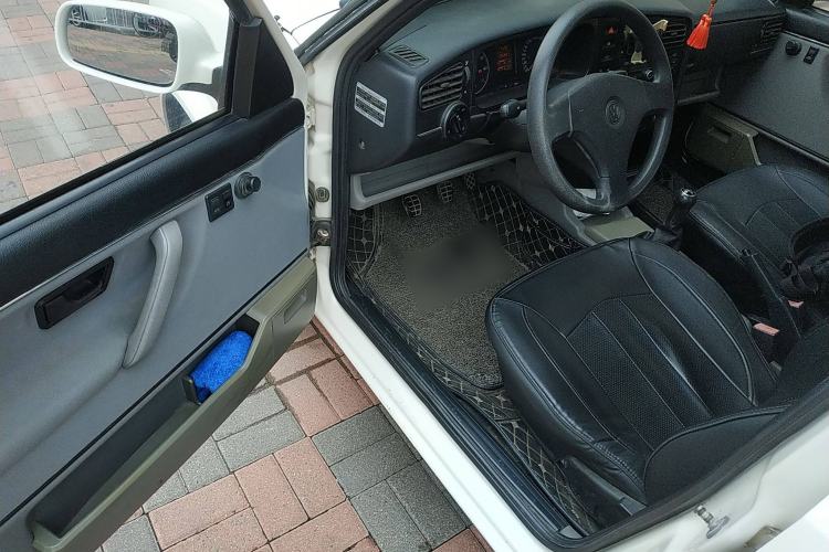 Used Volkswagen Jetta 2010 1.6L Partner Driver Seat