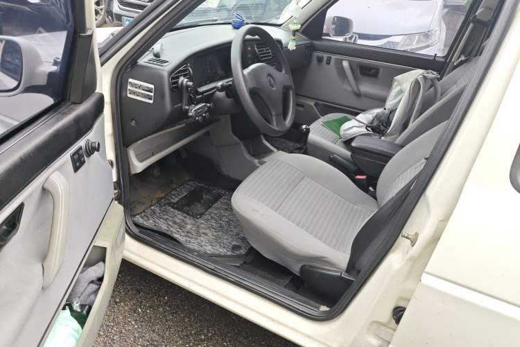 Used Volkswagen Jetta 2010 1.6L Partner Driver Seat
