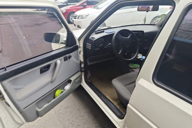 Used Volkswagen Jetta 2010 1.6L Partner Driver Seat