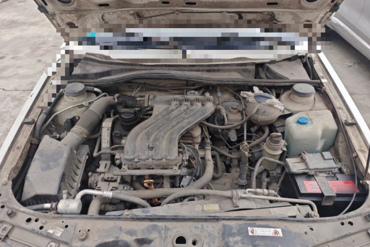 Used Volkswagen Jetta 2010 1.6L Partner Engine Bay