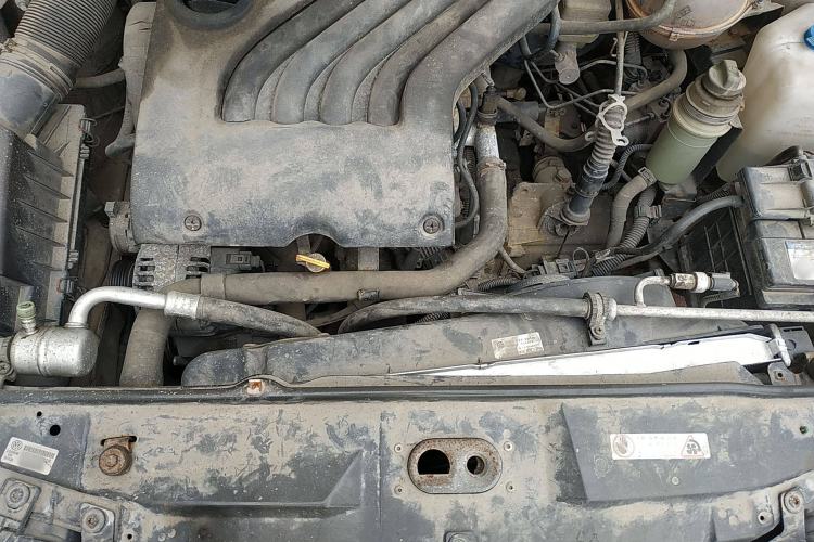 Used Volkswagen Jetta 2010 1.6L Partner Engine Bay