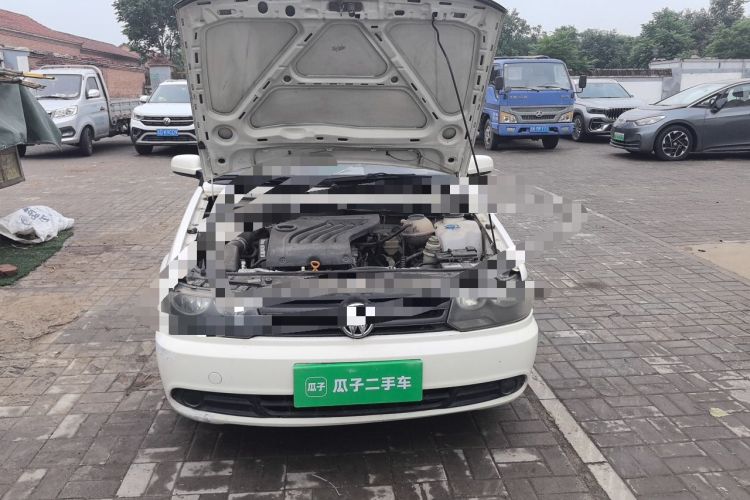 Used Volkswagen Jetta 2010 1.6L Partner Engine Bay