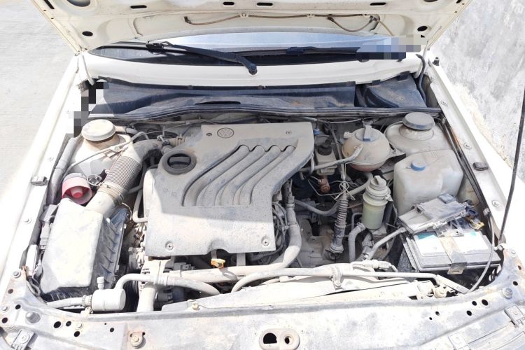 Used Volkswagen Jetta 2010 1.6L Partner Engine Bay