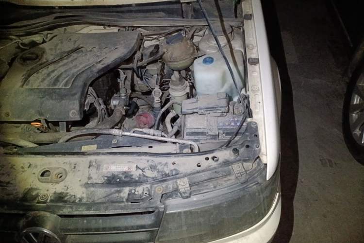 Used Volkswagen Jetta 2010 1.6L Partner Engine Bay Left