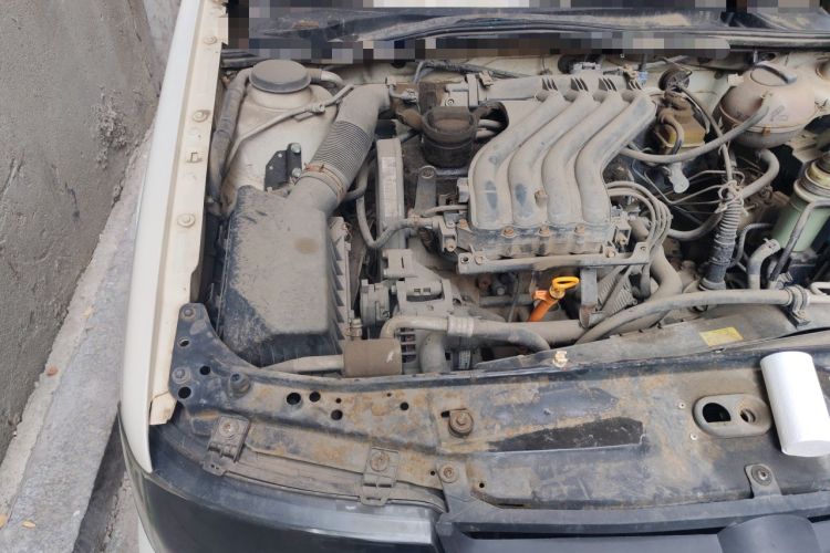 Used Volkswagen Jetta 2010 1.6L Partner Engine Bay Right