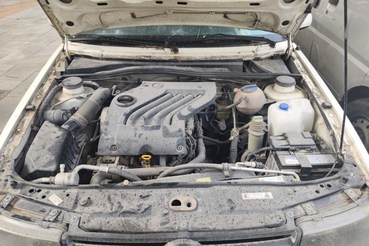Used Volkswagen Jetta 2010 1.6L Partner Engine Bay