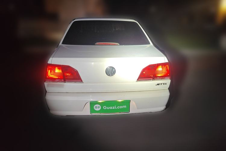 Used Volkswagen Jetta 2010 1.6L Partner Exterior 4
