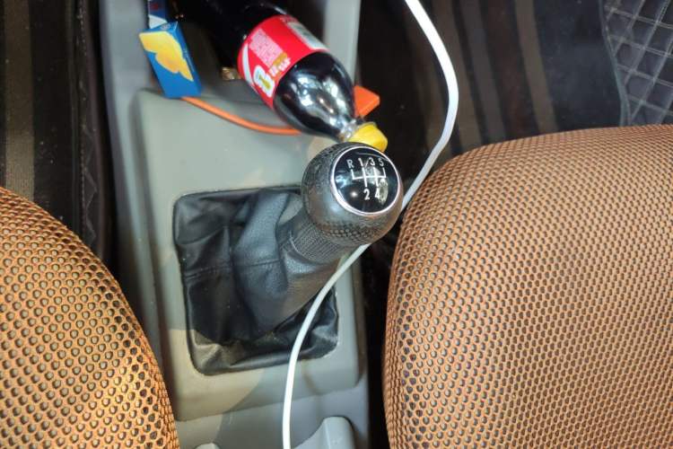 Used Volkswagen Jetta 2010 1.6L Partner Gear Lever