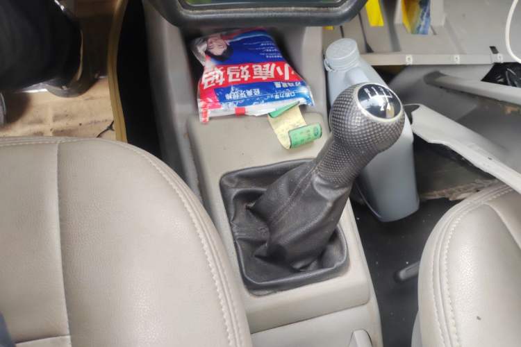 Used Volkswagen Jetta 2010 1.6L Partner Gear Lever