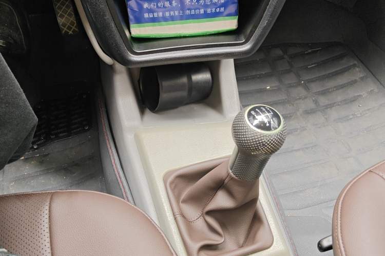 Used Volkswagen Jetta 2010 1.6L Partner Gear Lever