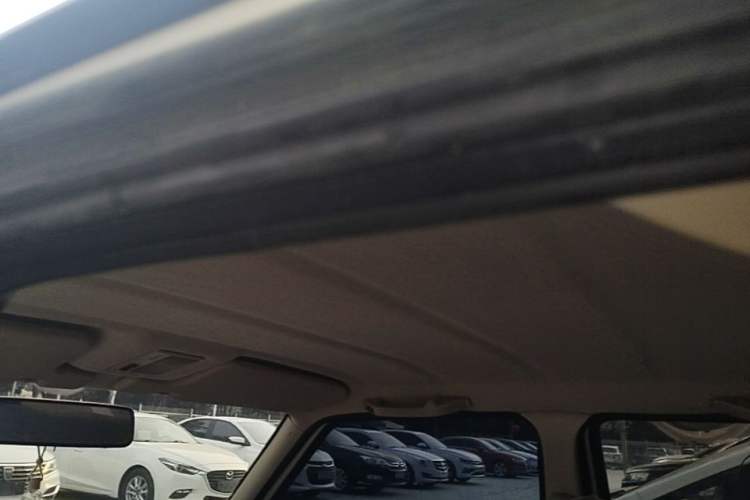 Used Volkswagen Jetta 2010 1.6L Vanguard Headliner