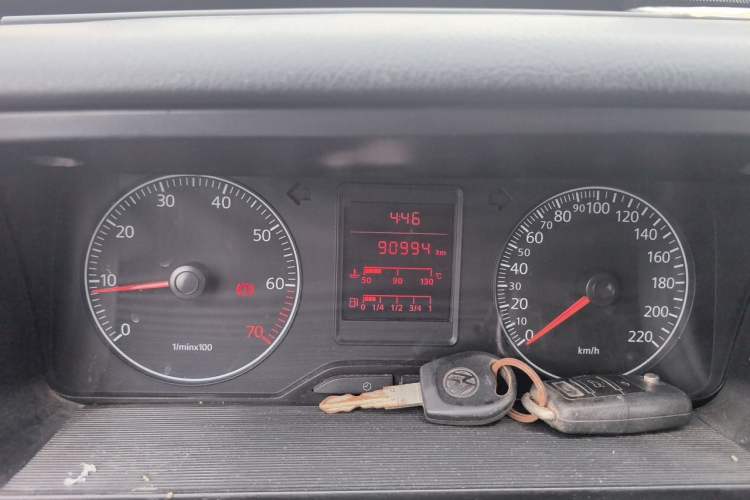 Used Volkswagen Jetta 2010 1.6L Partner Instrument Cluster
