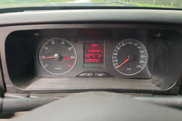 Used Volkswagen Jetta 2010 1.6L Partner Instrument Cluster