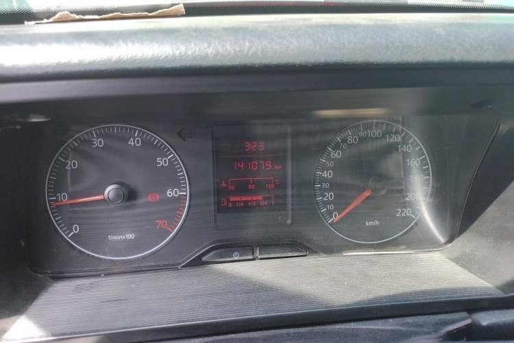 Used Volkswagen Jetta 2010 1.6L Partner Instrument Cluster