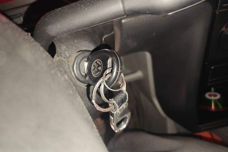 Used Volkswagen Jetta 2010 1.6L Partner Interior 1