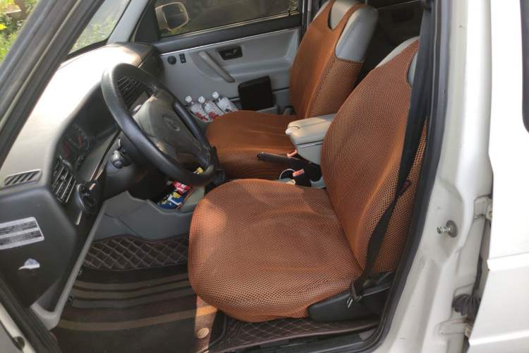 Used Volkswagen Jetta 2010 1.6L Partner Left Front Seat