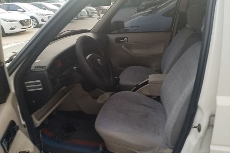 Used Volkswagen Jetta 2010 1.6L Vanguard Left Front Seat