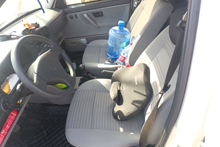 Used Volkswagen Jetta 2010 1.6L Partner Left Front Seat