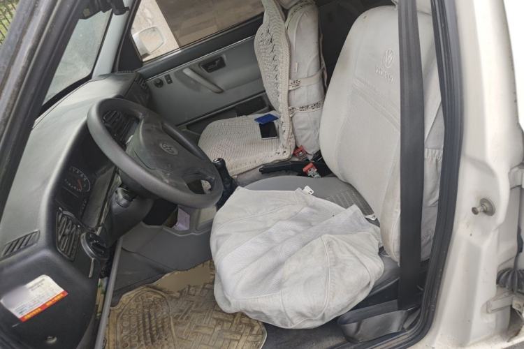 Used Volkswagen Jetta 2010 1.6L Partner Left Front Seat