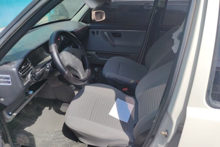 Used Volkswagen Jetta 2010 1.6L Partner Left Front Seat