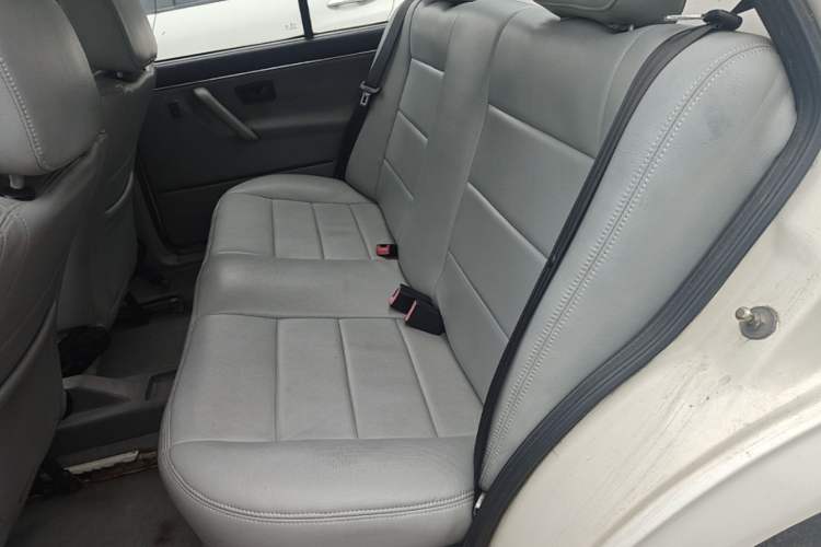 Used Volkswagen Jetta 2010 1.6L Partner Left Rear Seat