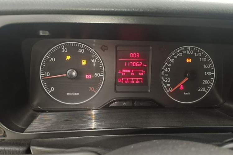 Used Volkswagen Jetta 2010 1.6L Vanguard Odometer Close Up
