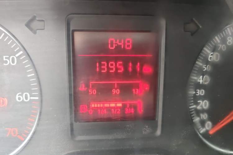 Used Volkswagen Jetta 2010 1.6L Partner Odometer Close Up
