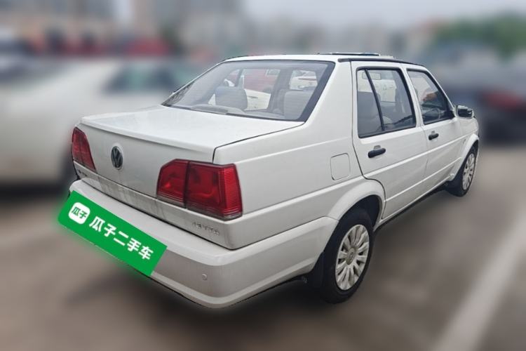 Used Volkswagen Jetta 2010 1.6L Partner Rear Right 45 Deg