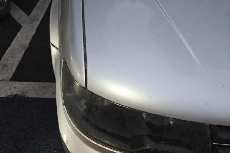 Used Volkswagen Jetta 2010 1.6L Vanguard Right Front Headlight