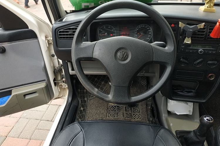 Used Volkswagen Jetta 2010 1.6L Partner Steering Wheel