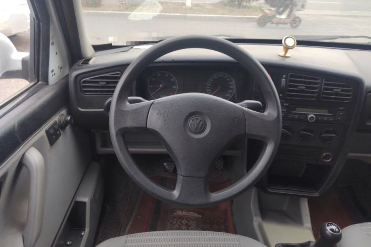 Used Volkswagen Jetta 2010 1.6L Partner Steering Wheel