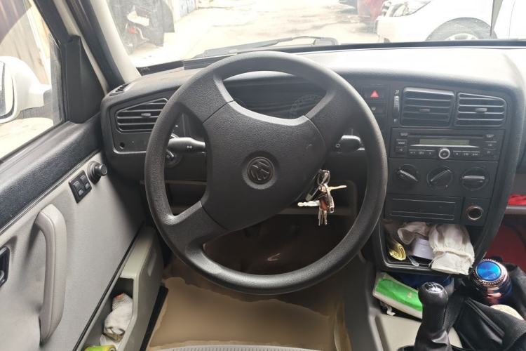Used Volkswagen Jetta 2010 1.6L Partner Steering Wheel
