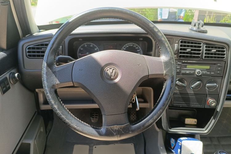 Used Volkswagen Jetta 2010 1.6L Partner Steering Wheel