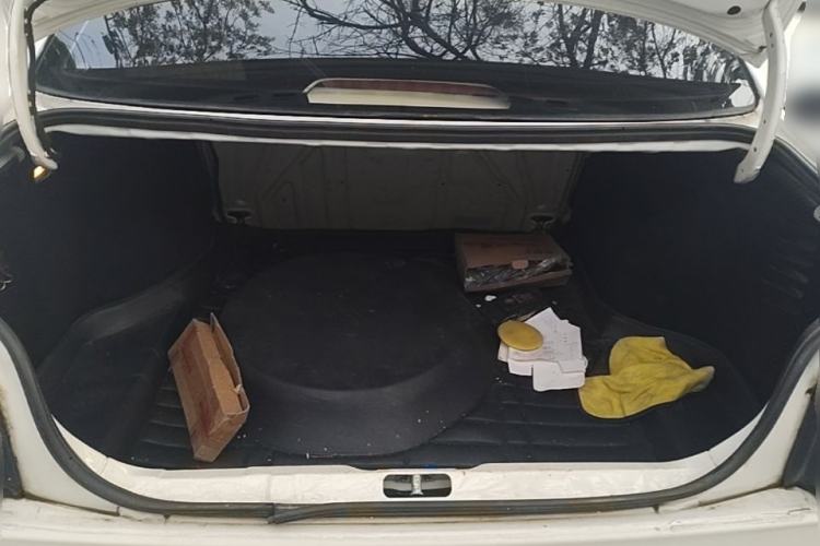 Used Volkswagen Jetta 2010 1.6L Vanguard Trunk